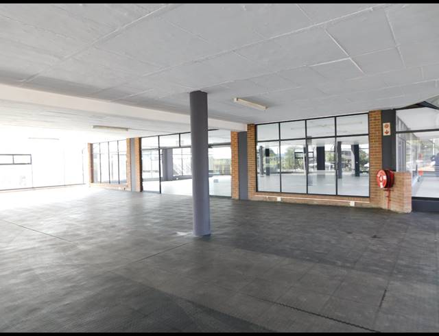 1,033M² OFFICE TO LET IN KENSINGTON B